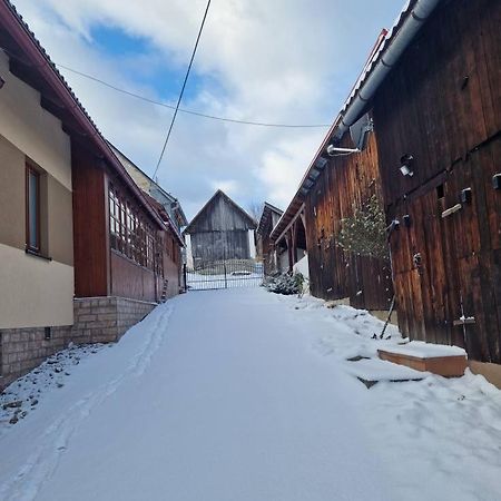Liptovský Hrádok Dubacik Dovalovoヴィラ エクステリア 写真